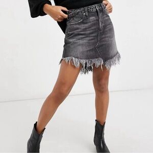 Free People We The Free Bailey Denim Mini Skirt - Bailey Black Wash - Size 28